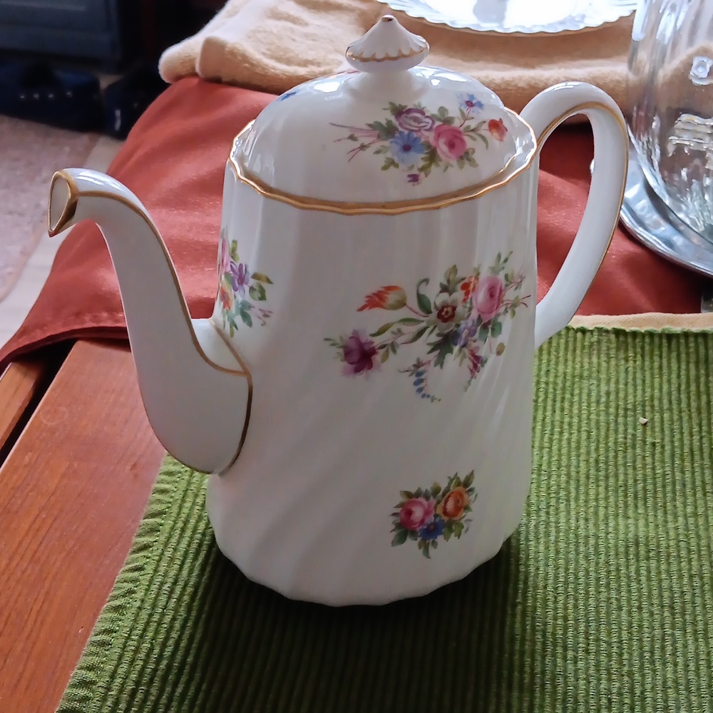 Mintons Marlow tea set